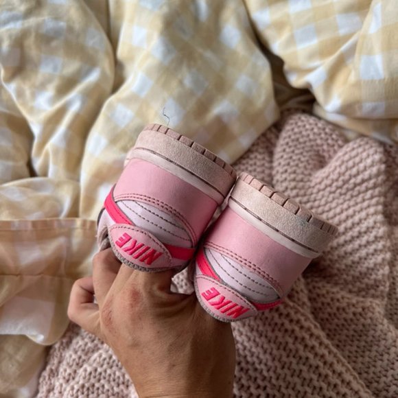 Kids pink Nike dunks - Picture 4 of 5